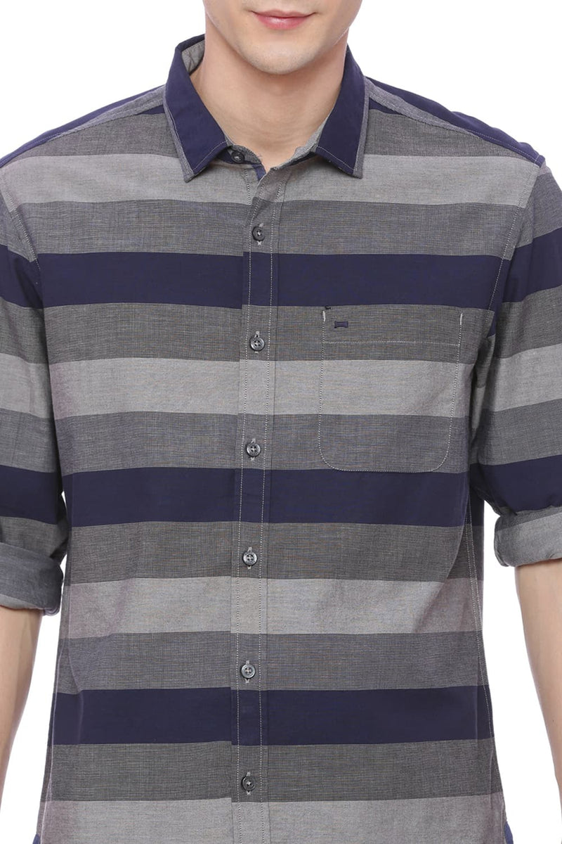 BASICS SLIM FIT WEFT STRIPES SHIRT