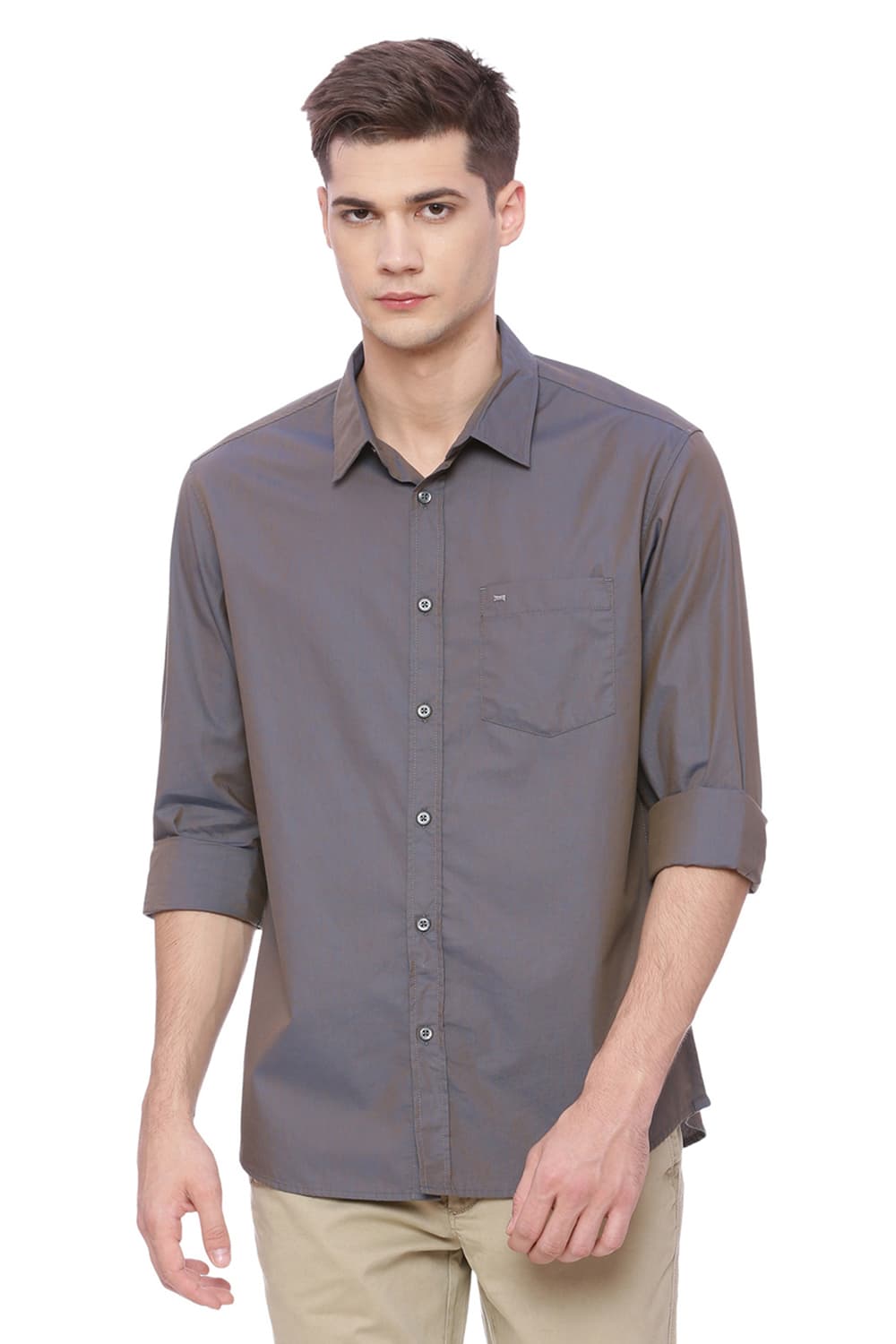 BASICS SLIM FIT CHAMBRAY SHIRT