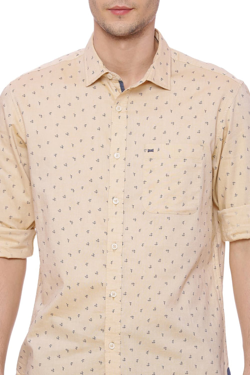 BASICS SLIM FIT PRINTED SHIRT