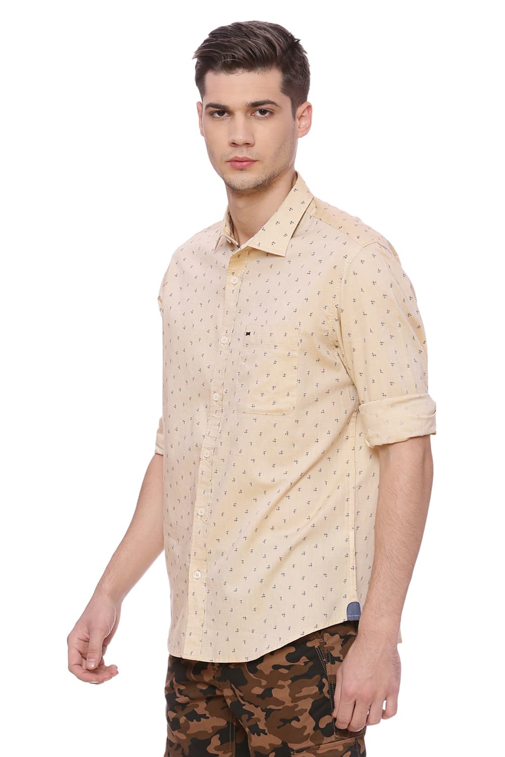 BASICS SLIM FIT PRINTED SHIRT