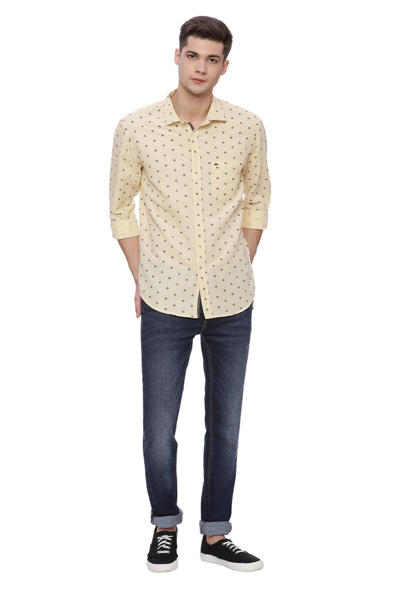 BASICS SLIM FIT PRINTED SHIRT