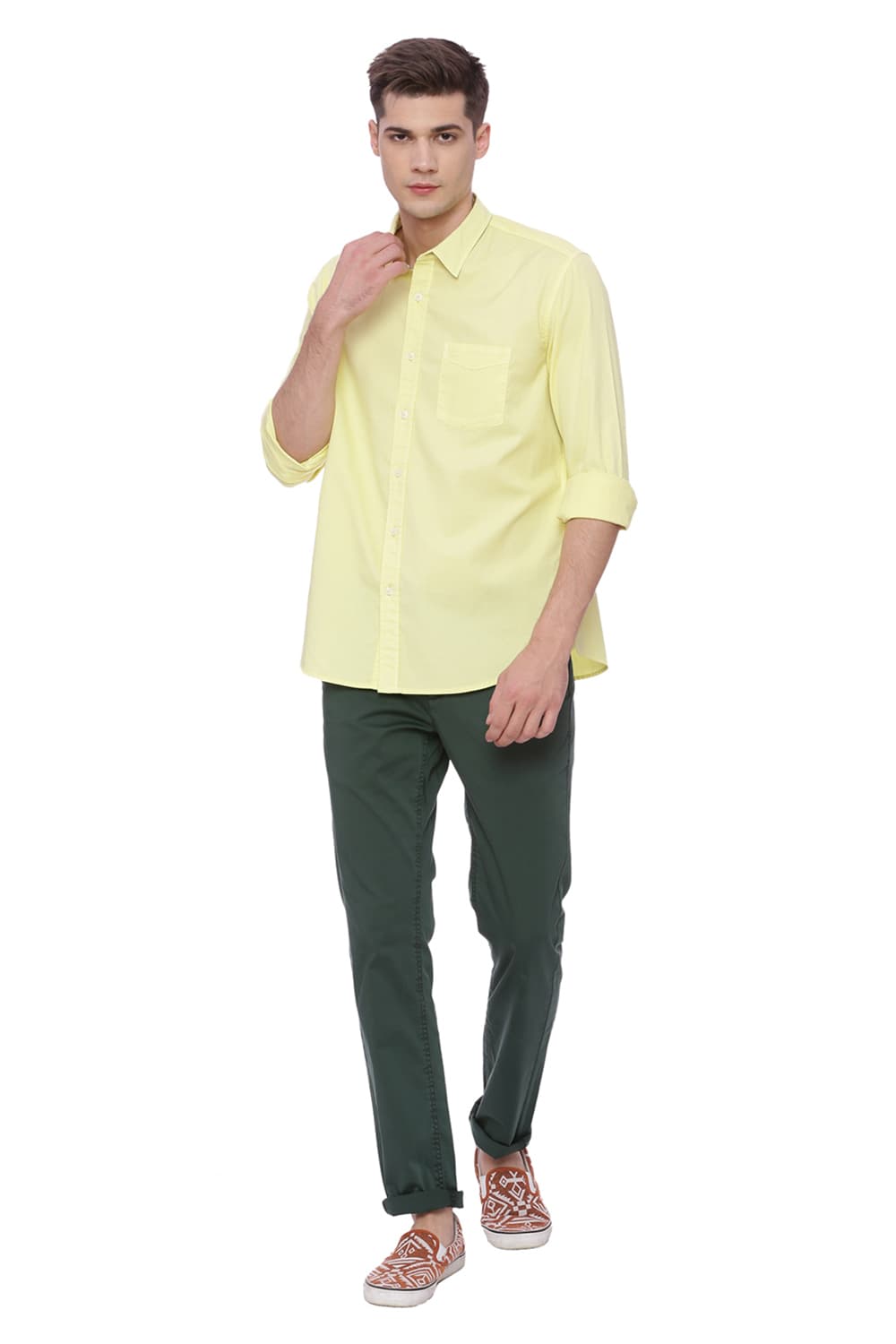 BASICS SLIM FIT DOBBY STRETCH SHIRT