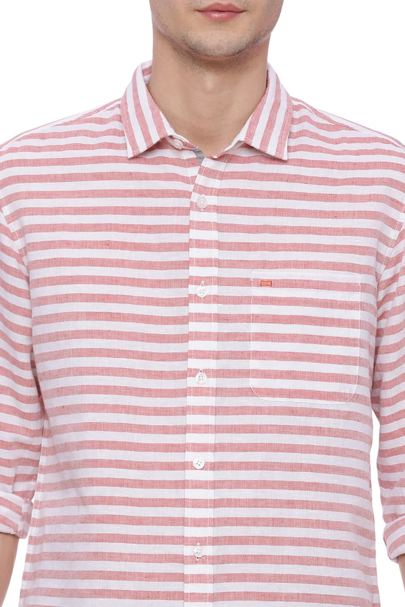 BASICS SLIM FIT WEFT STRIPES SHIRT