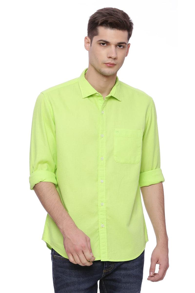 BASICS SLIM FIT DOBBY SHIRT