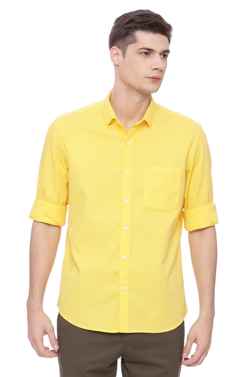 BASICS SLIM FIT DOBBY SHIRT