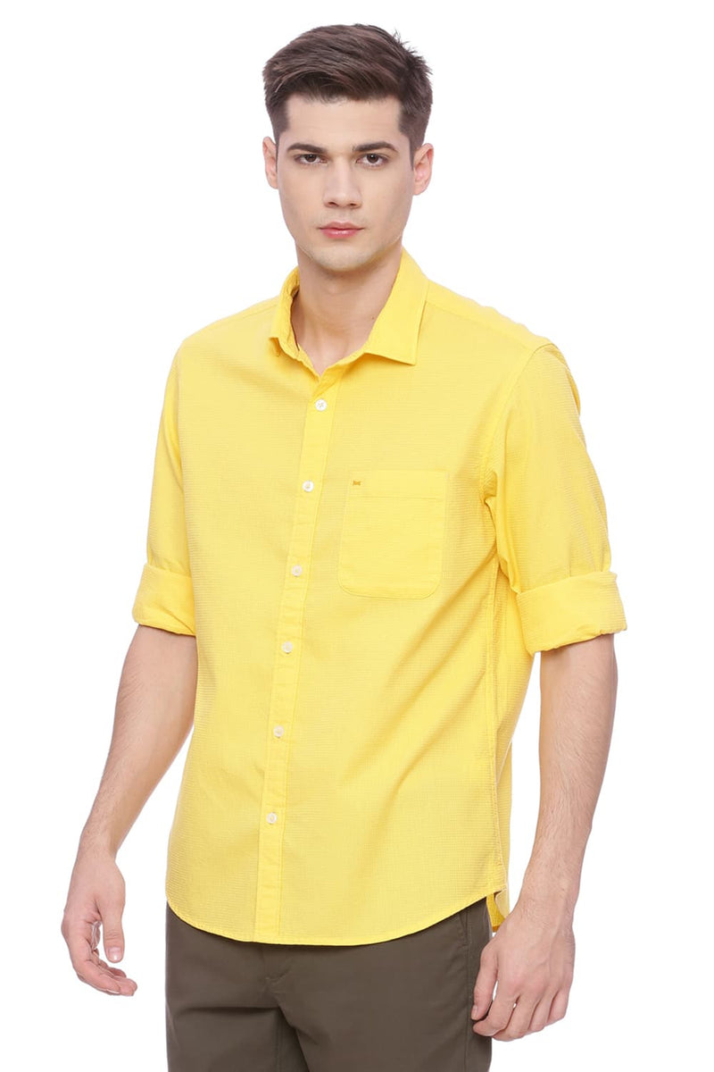 BASICS SLIM FIT DOBBY SHIRT