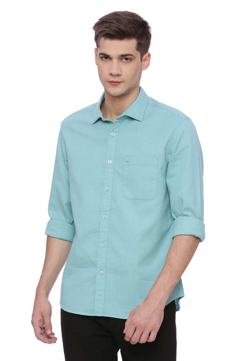 BASICS SLIM FIT DOBBY SHIRT