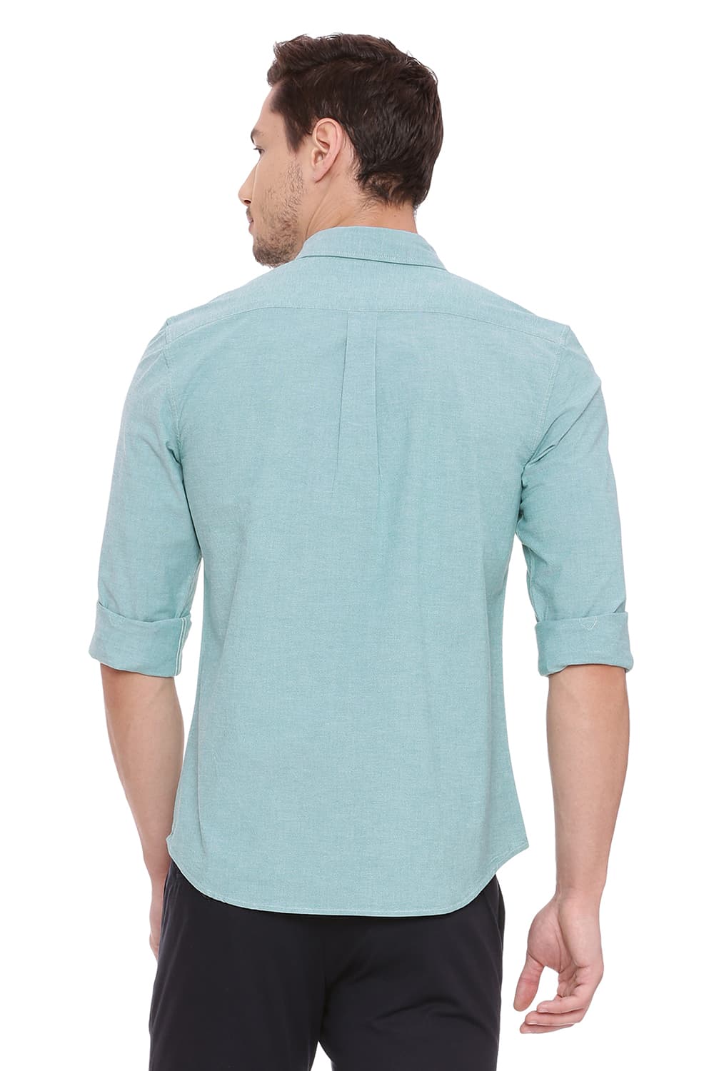 BASICS SLIM FIT CHAMBRAY SHIRT