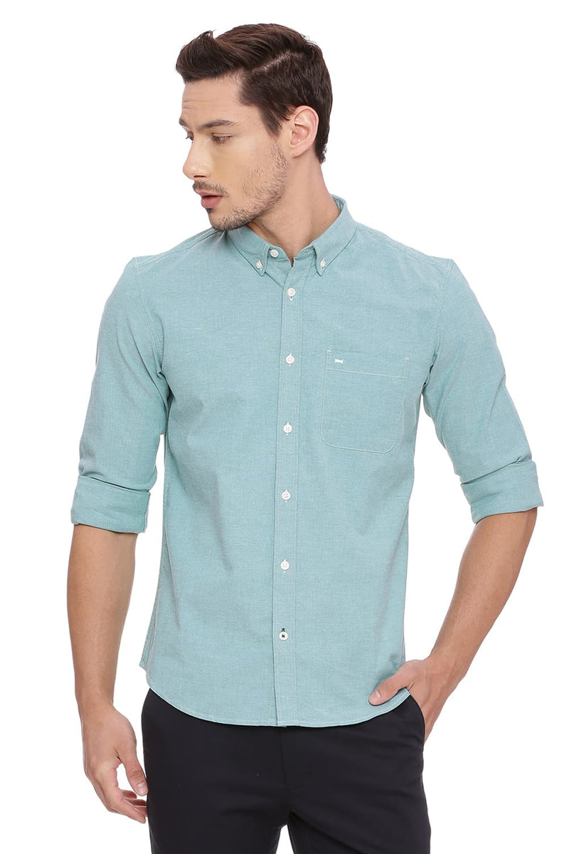 BASICS SLIM FIT CHAMBRAY SHIRT