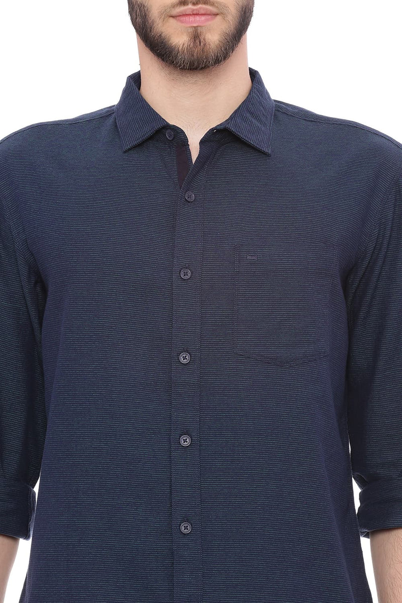 BASICS SLIM FIT WEFT STRIPES SHIRT