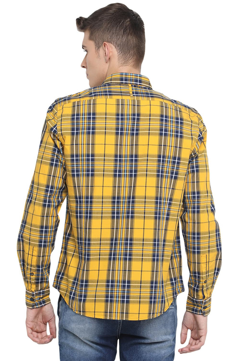 BASICS SLIM FIT BIG CHECKS SHIRT