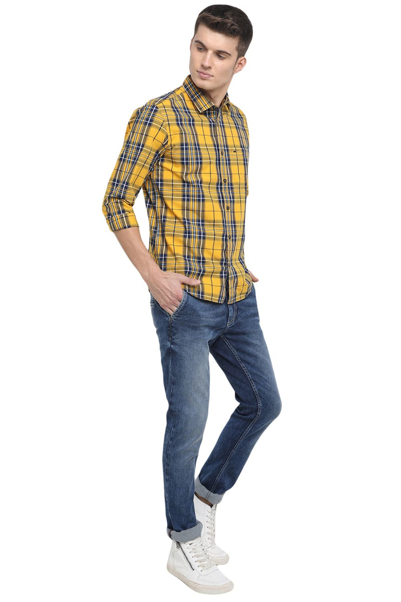 BASICS SLIM FIT BIG CHECKS SHIRT