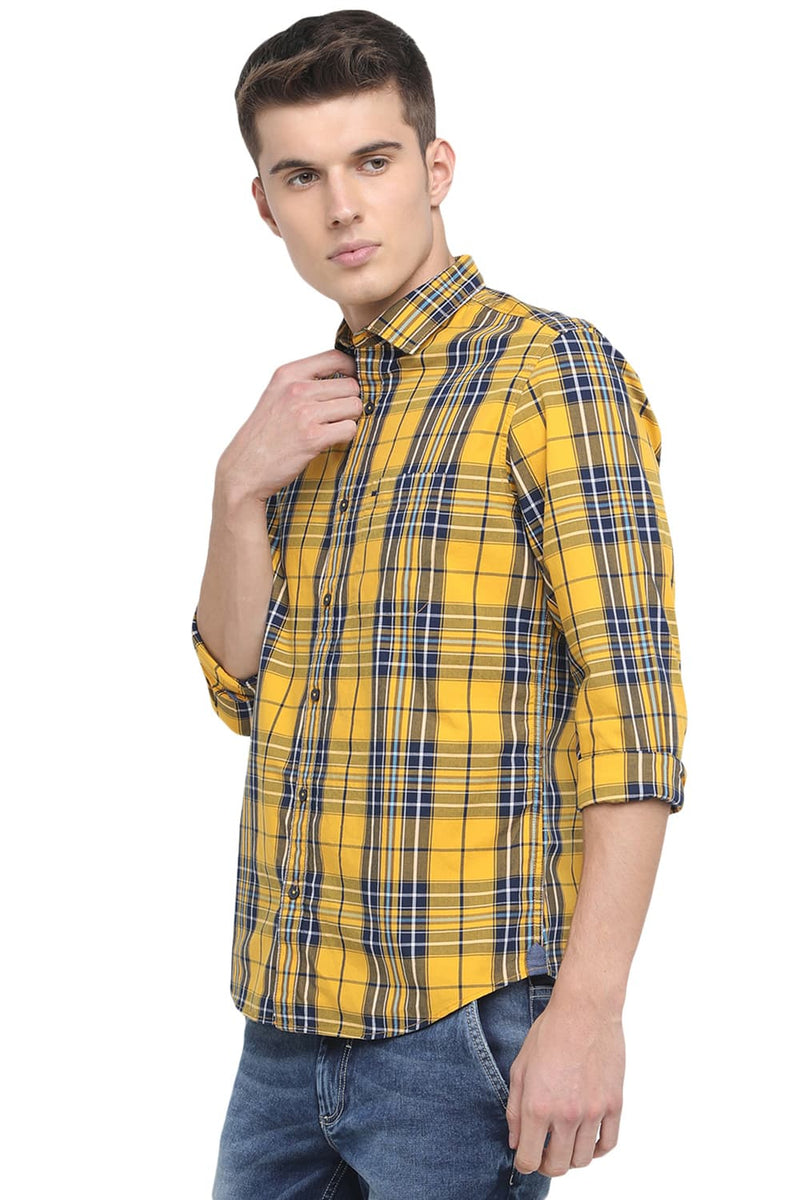 BASICS SLIM FIT BIG CHECKS SHIRT