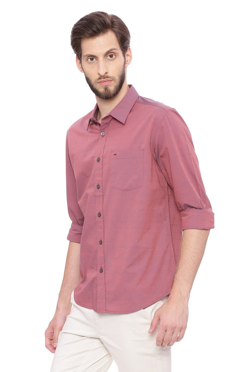 BASICS SLIM FIT CHAMBRAY SHIRT