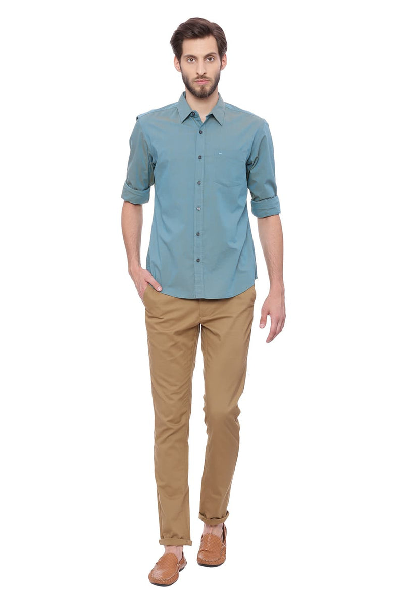 BASICS SLIM FIT CHAMBRAY SHIRT