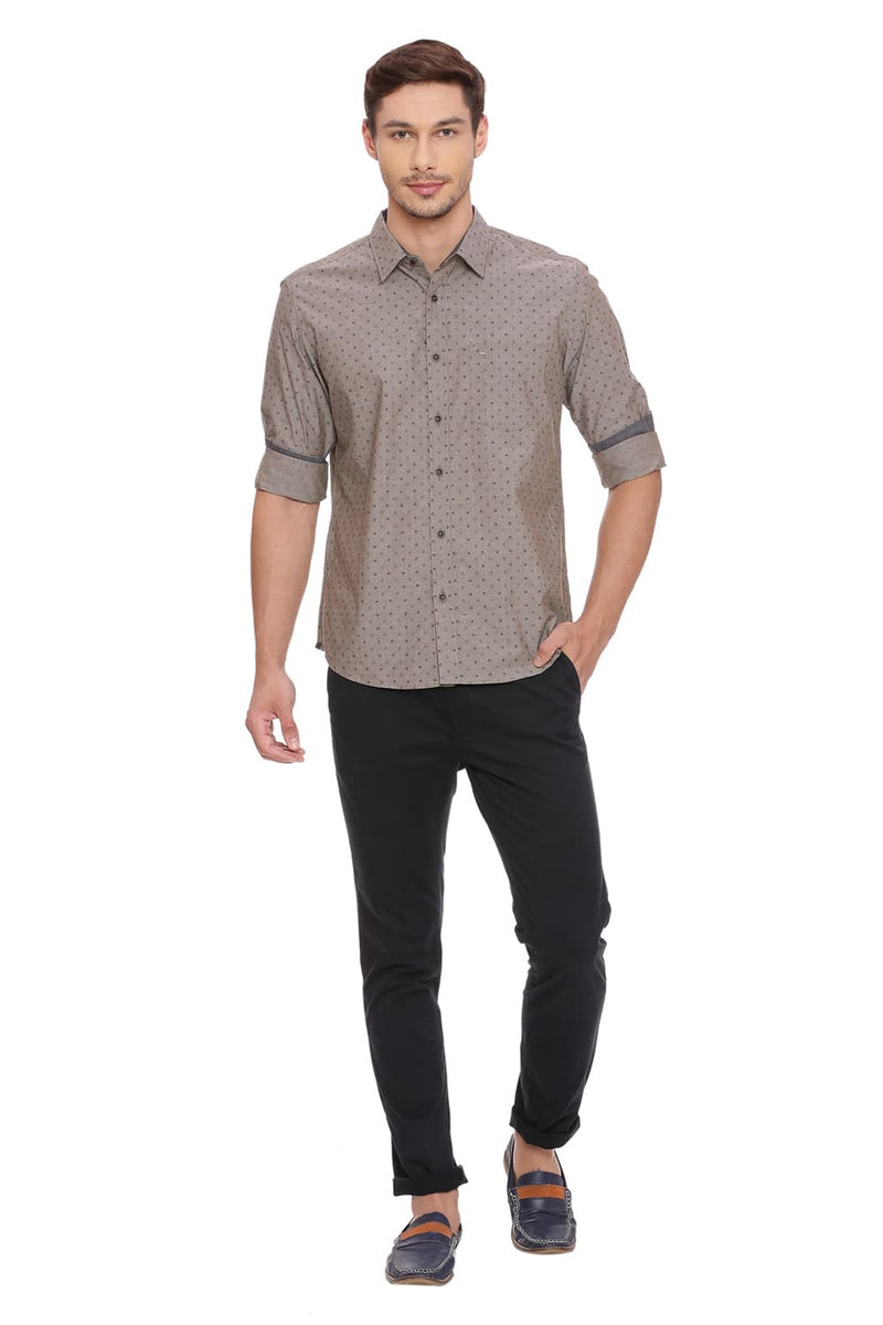 BASICS SLIM FIT CHAMBRAY SHIRT