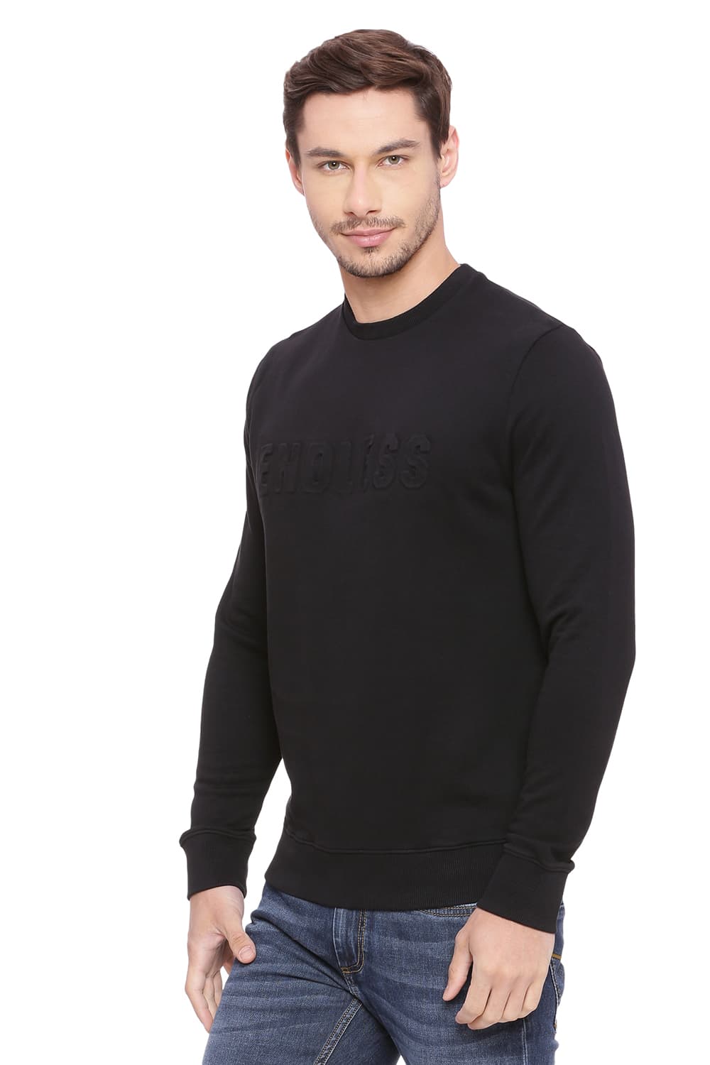 BASICS MUSCLE FIT PULLOVER SWEATER