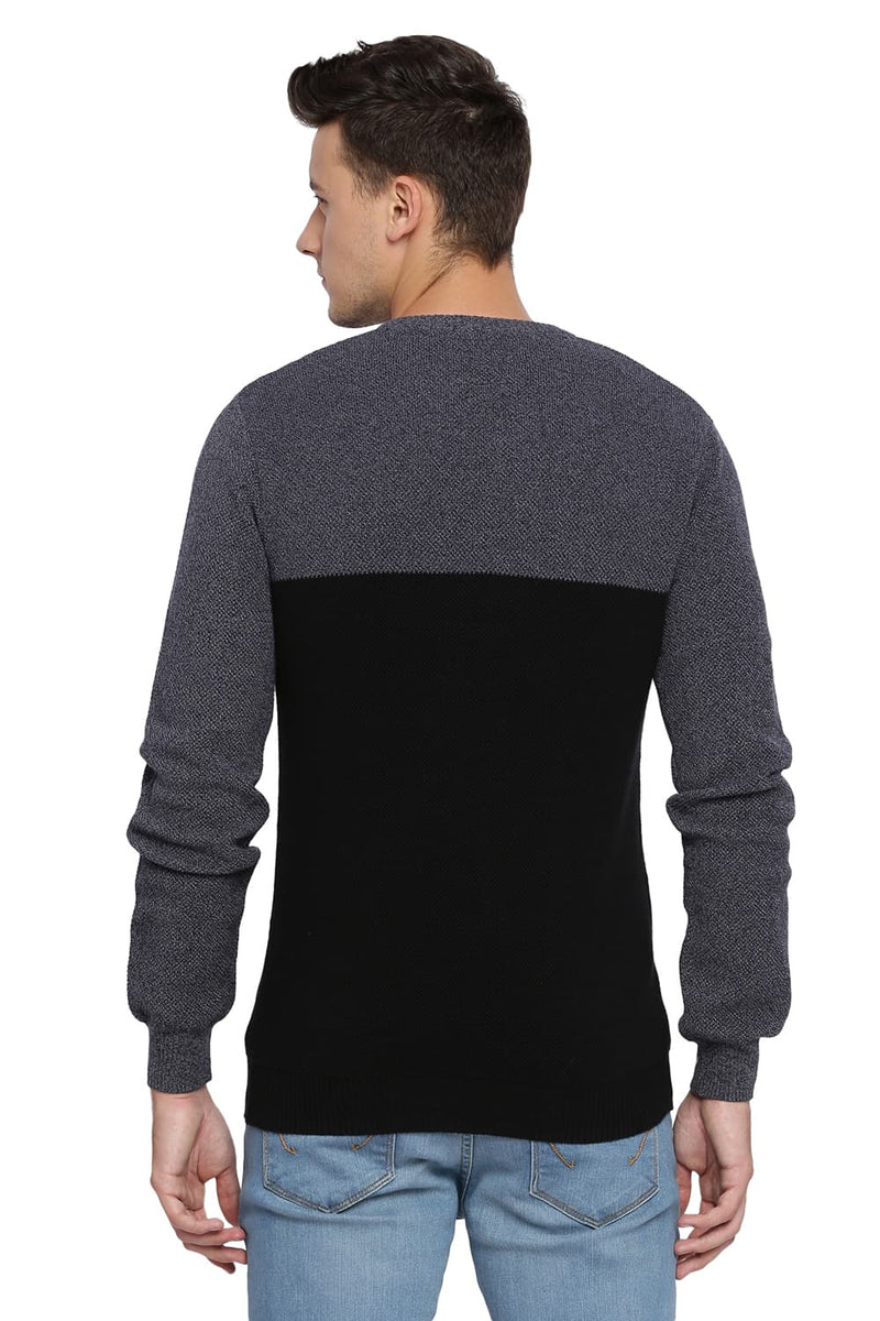 BASICS MUSCLE FIT V NECK SWEATER