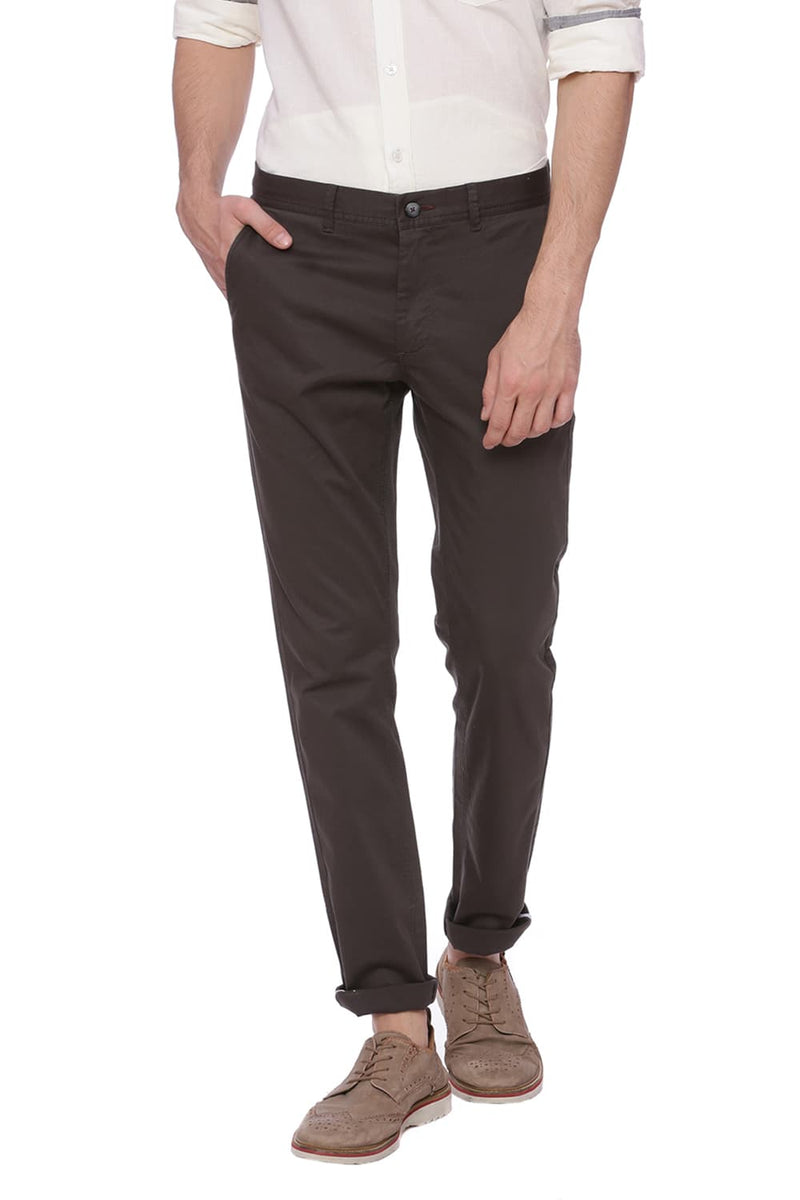 BASICS TAPERED FIT STRETCH TROUSER