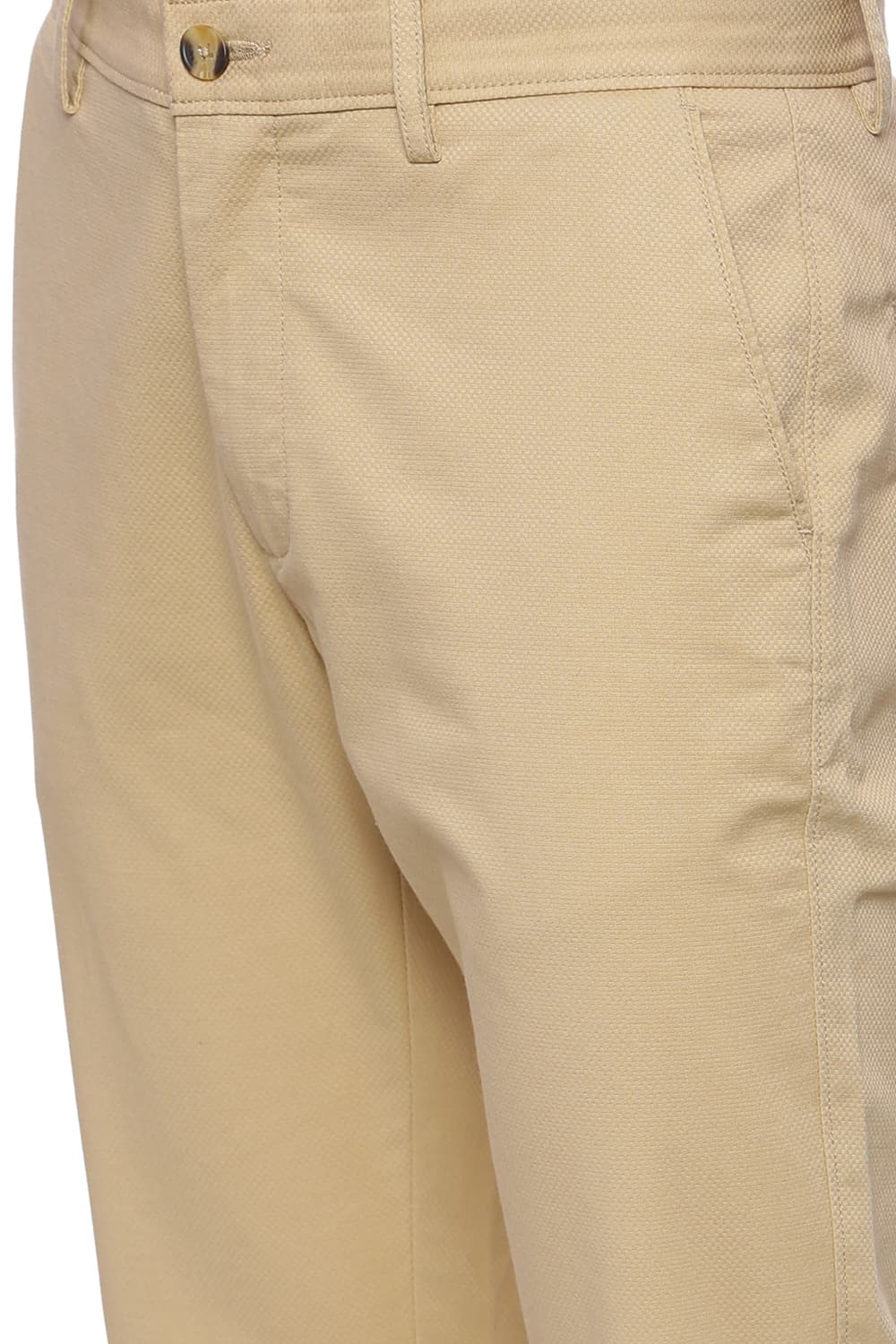 BASICS TAPERED FIT BEIGE STRETCH TROUSER