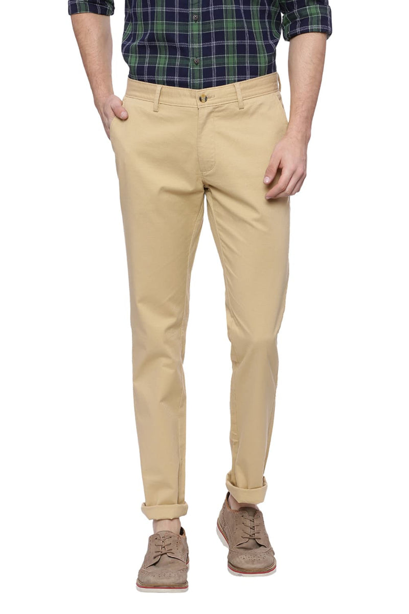 BASICS TAPERED FIT BEIGE STRETCH TROUSER