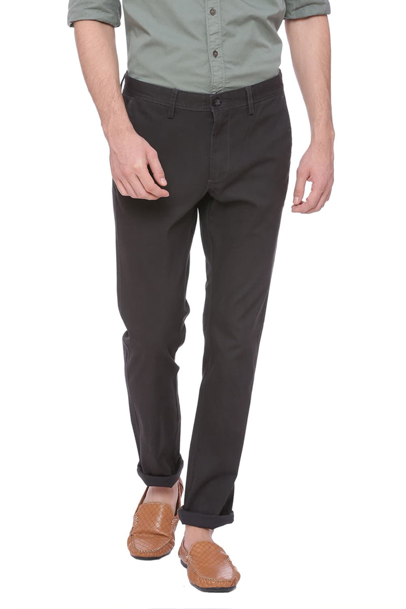 BASICS TAPERED FIT STRETCH TROUSER