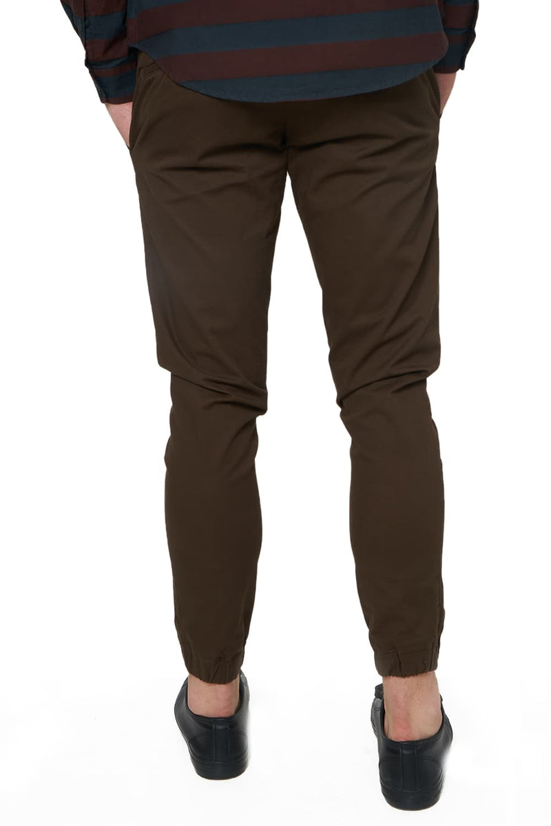 BASICS JOGGER FIT STRETCH TROUSER