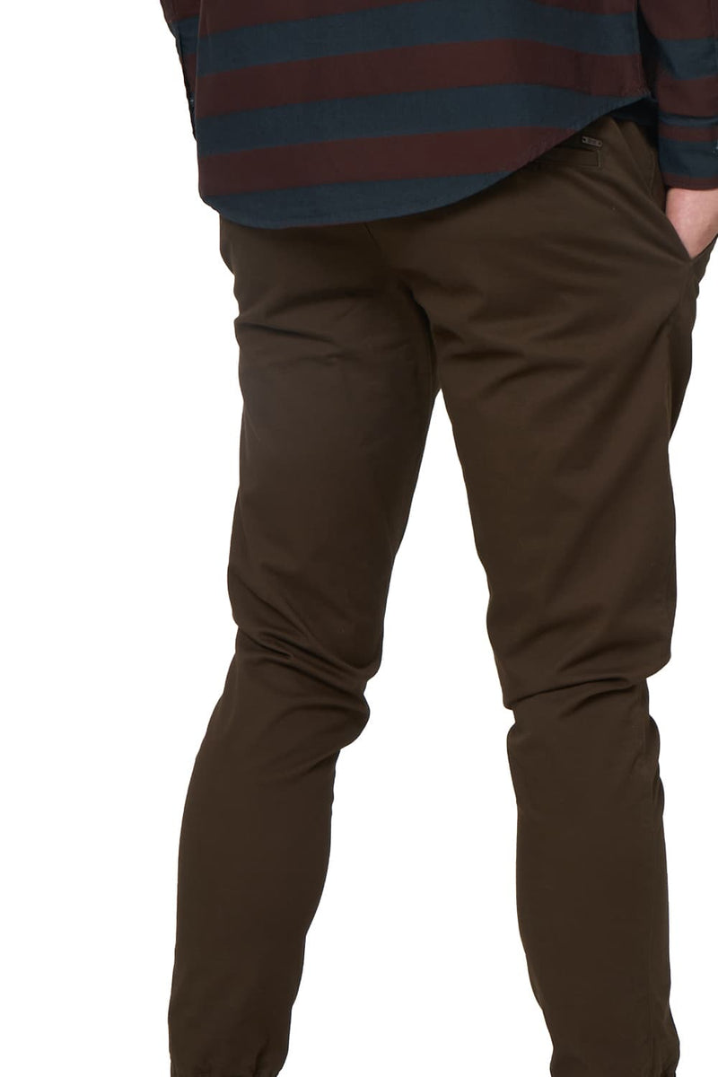 BASICS JOGGER FIT STRETCH TROUSER