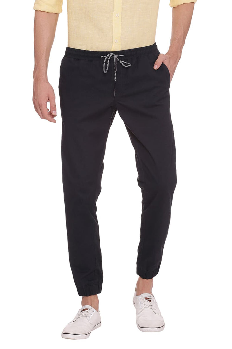 BASICS JOGGER FIT STRETCH TROUSER