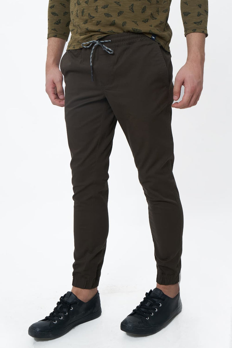 BASICS JOGGER FIT STRETCH TROUSER