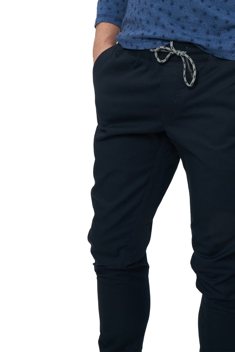 BASICS JOGGER FIT STRETCH TROUSER