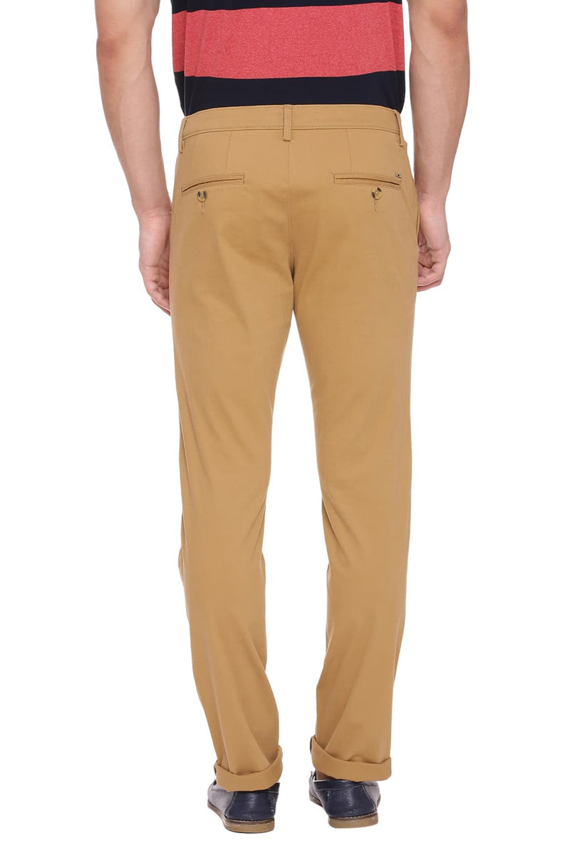 BASICS TAPERED FIT STRETCH TROUSER