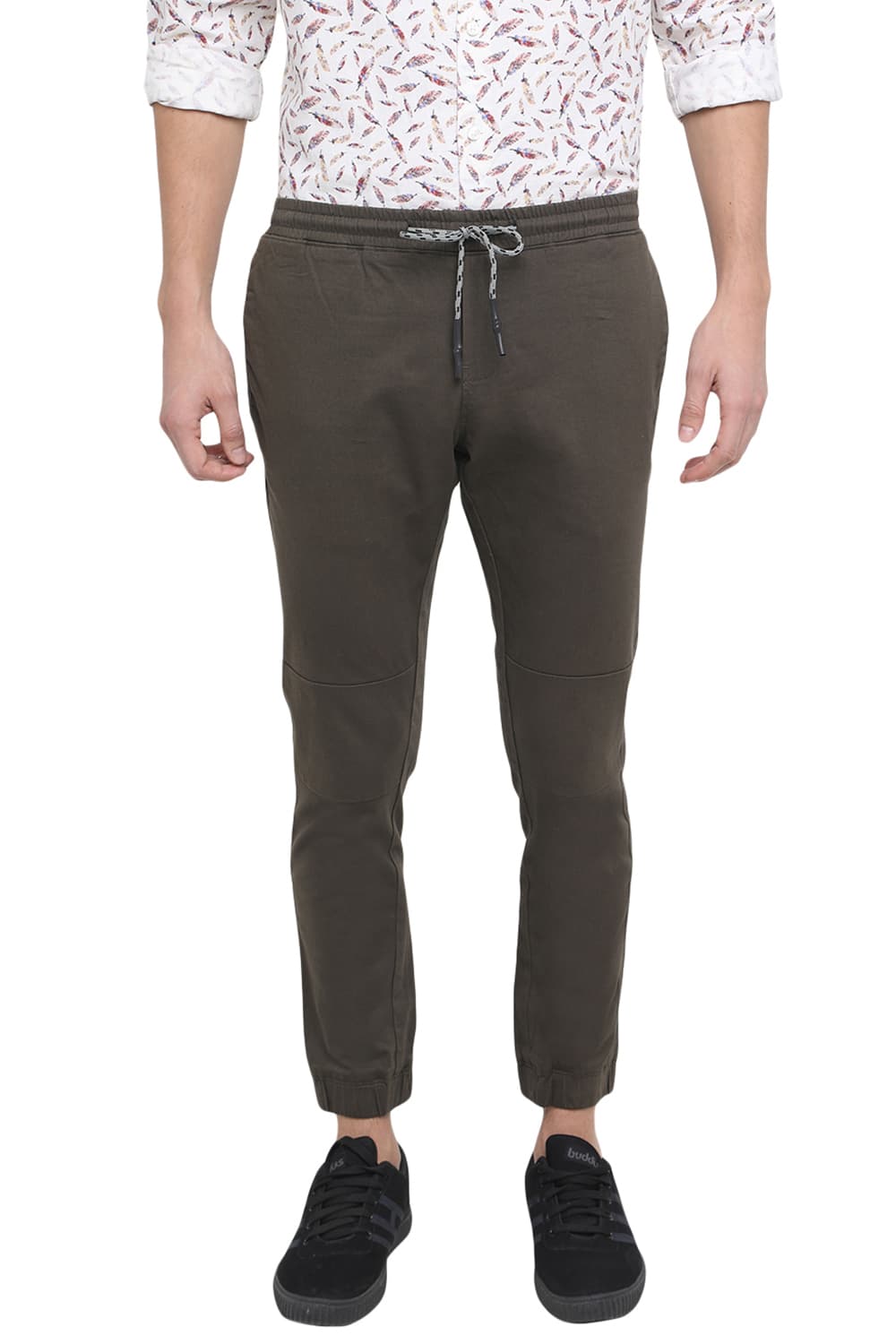 BASICS JOGGER FIT STRETCH TROUSER