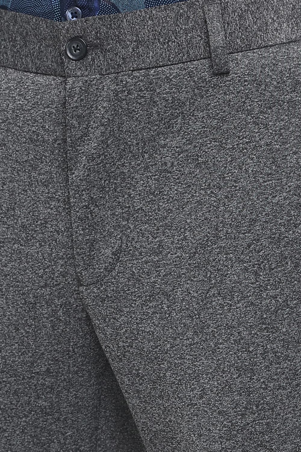 BASICS TAPERED FIT KNIT TROUSER