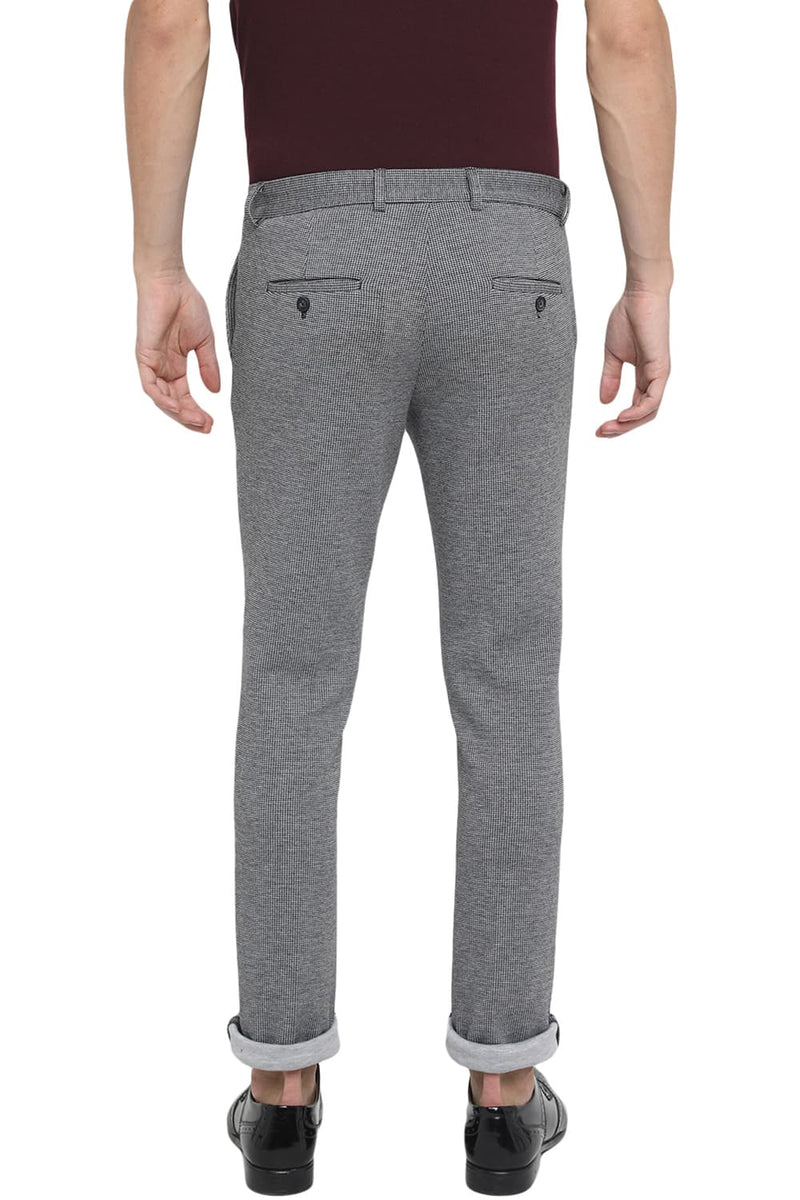 BASICS TAPERED FIT KNIT TROUSER