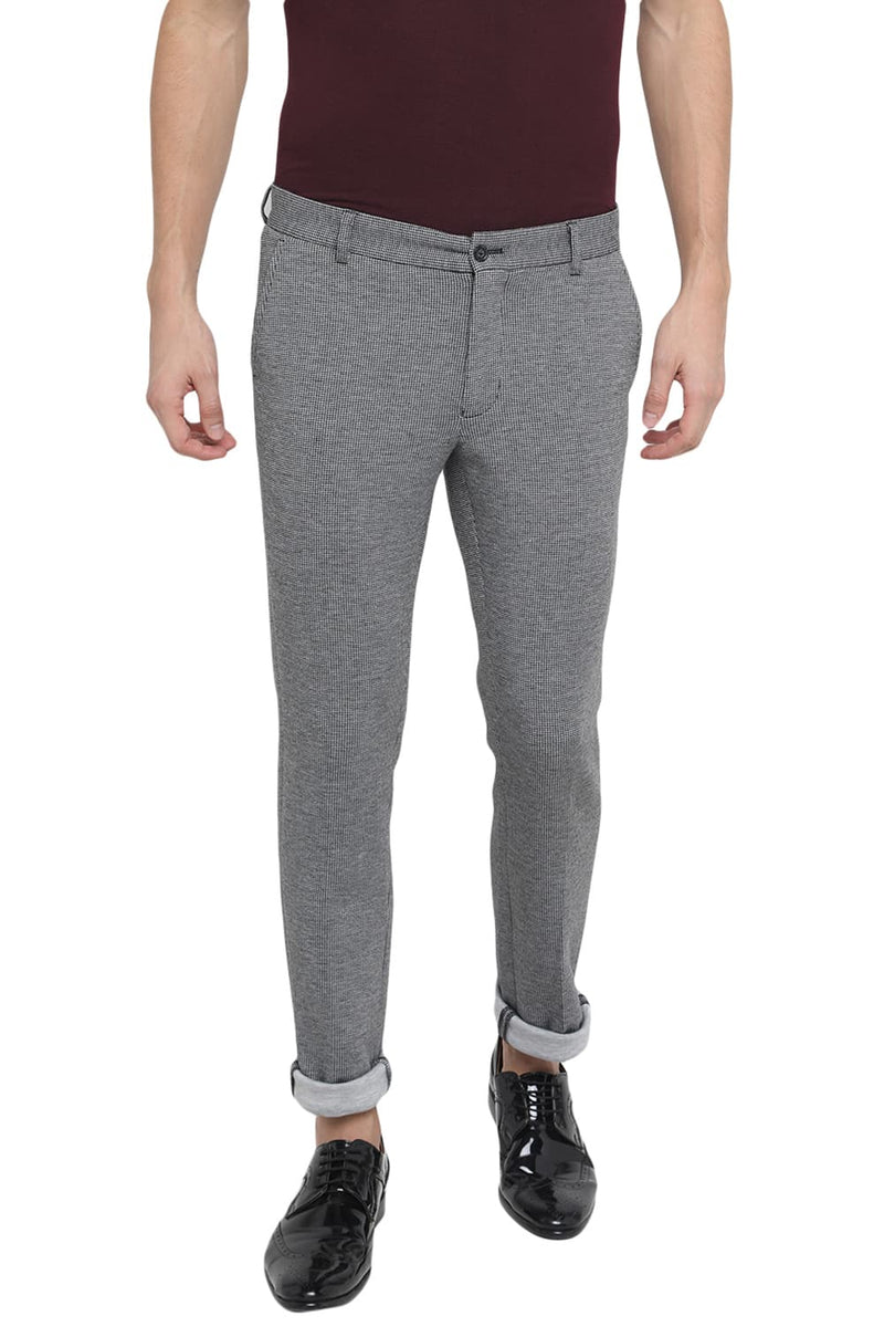 BASICS TAPERED FIT KNIT TROUSER