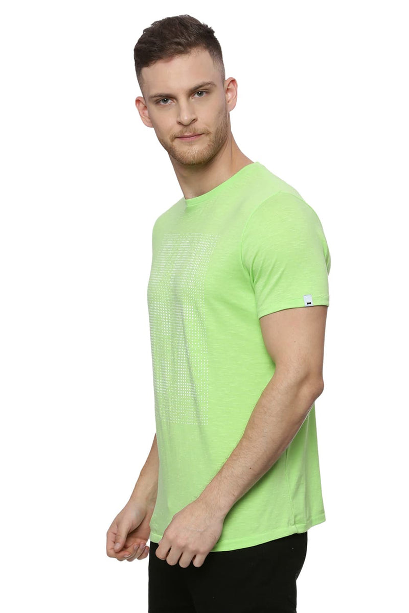 BASICS MUSCLE FIT CREW NECK T SHIRT