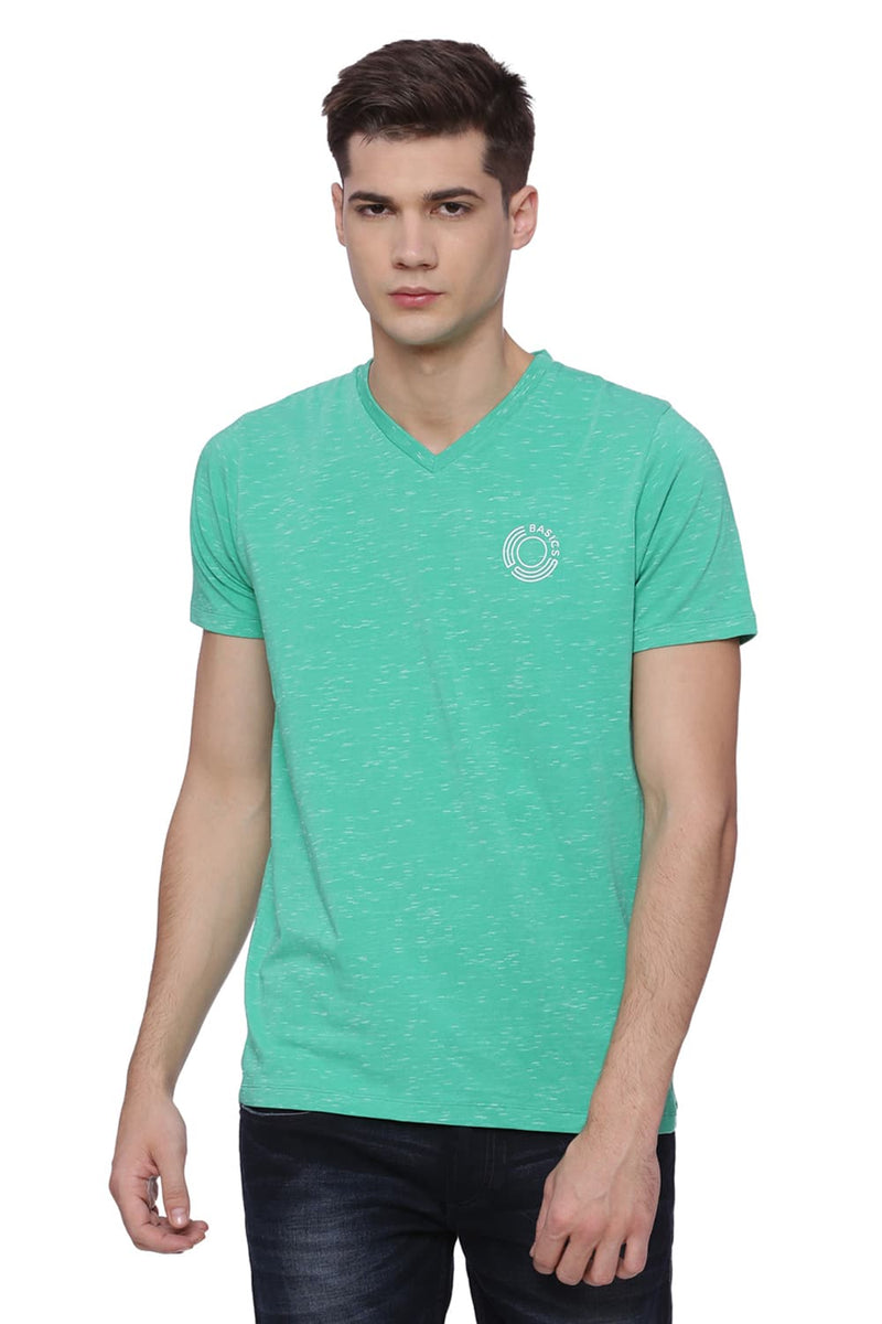 BASICS MUSCLE FIT V NECK T SHIRT