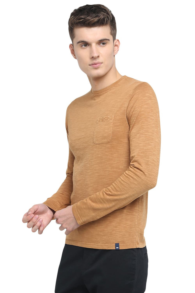 BASICS MUSCLE FIT CREW NECK T SHIRT