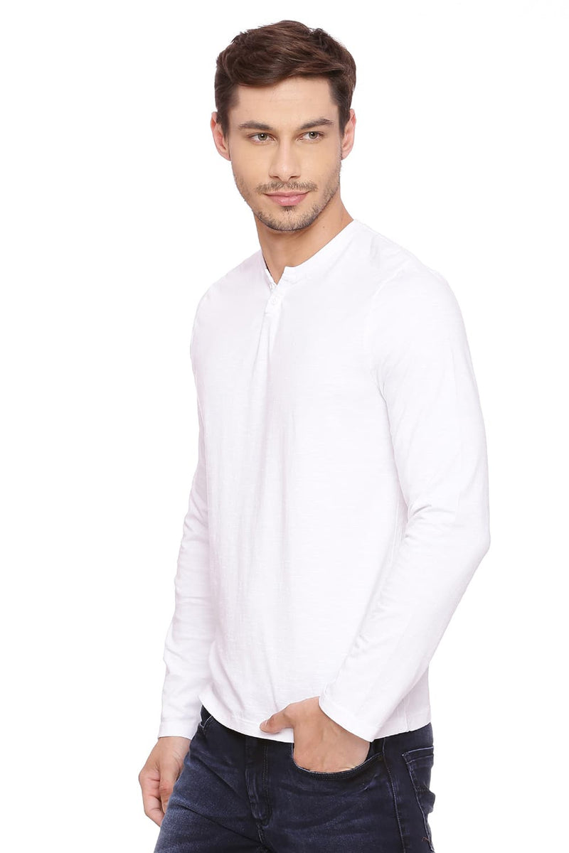 BASICS MUSCLE FIT HENLEY T SHIRT