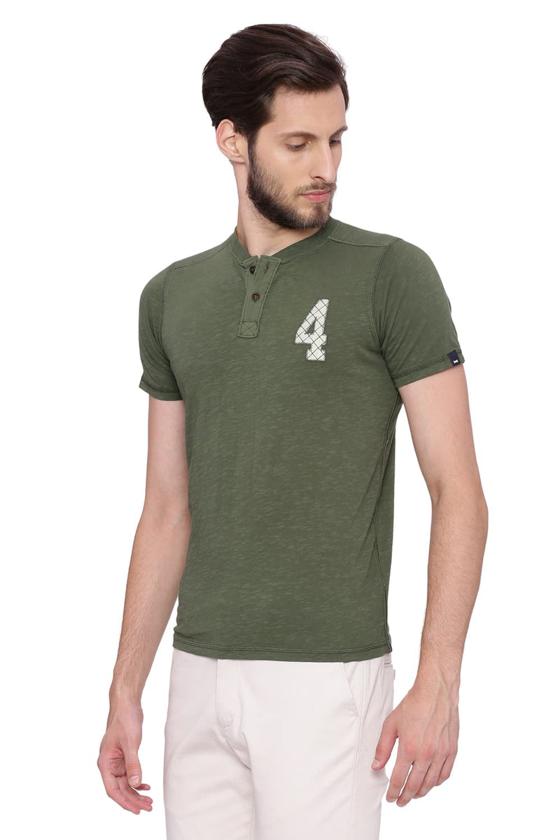 BASICS MUSCLE FIT HENLEY T SHIRT