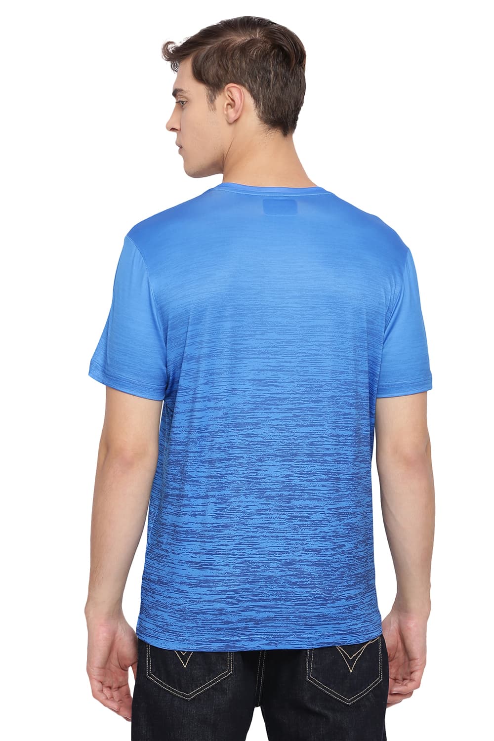 BASICS MUSCLE FIT V NECK T SHIRT