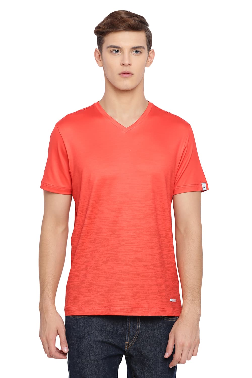 BASICS MUSCLE FIT V NECK T SHIRT