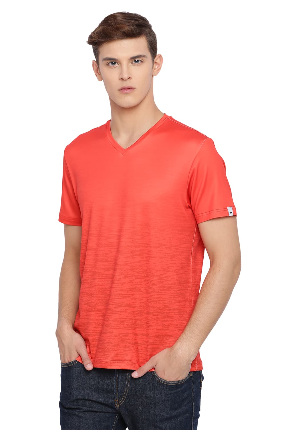 BASICS MUSCLE FIT V NECK T SHIRT