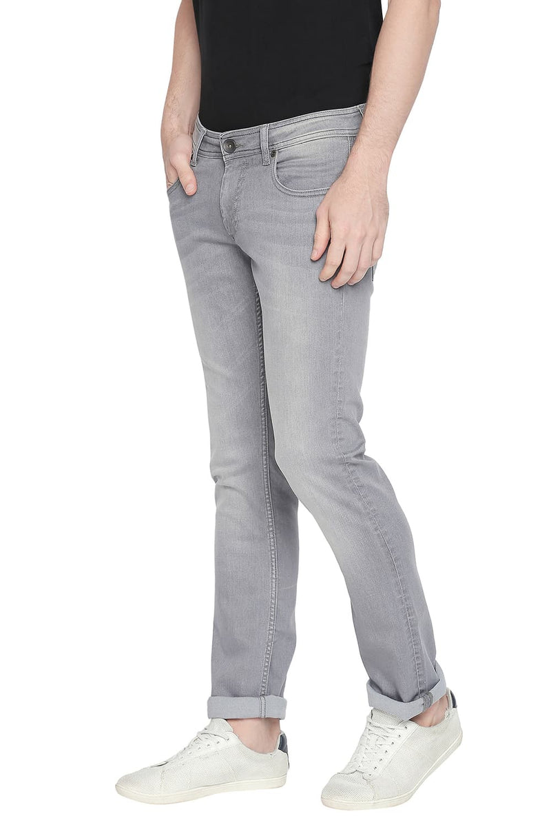 BASICS TORQUE FIT STRETCH JEAN