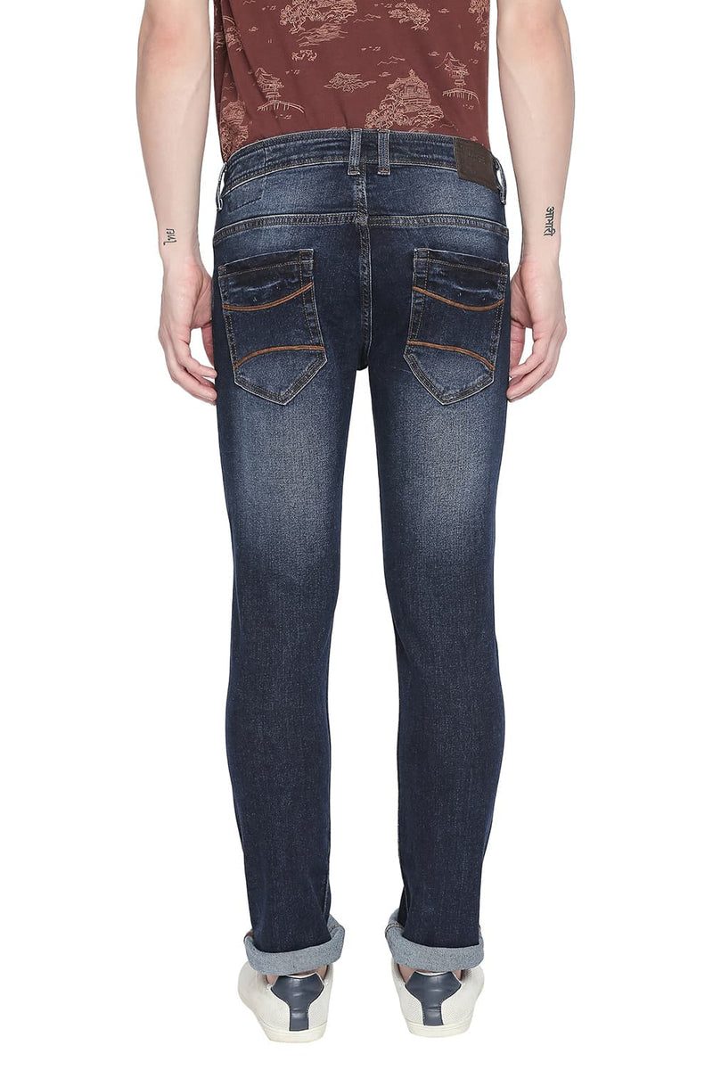 BASICS BLADE FIT DISTRESSED STRETCH JEAN