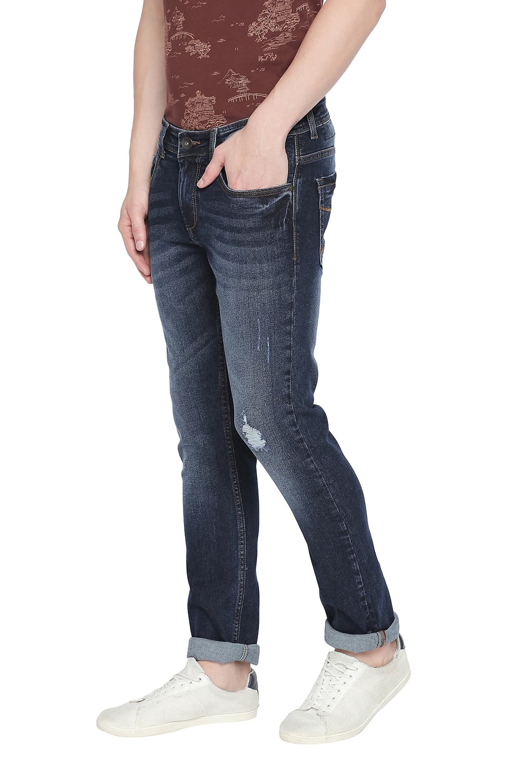 BASICS BLADE FIT DISTRESSED STRETCH JEAN