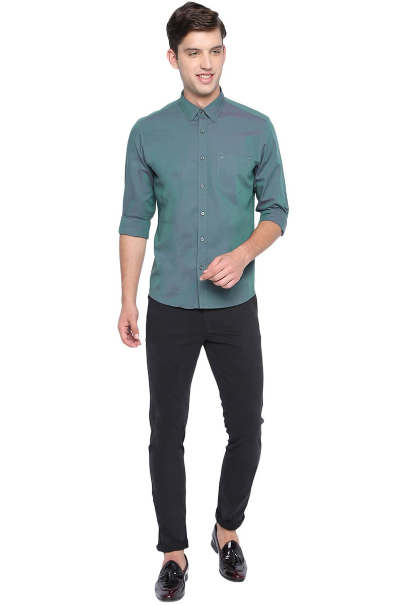 BASICS SLIM FIT CHAMBRAY SHIRT