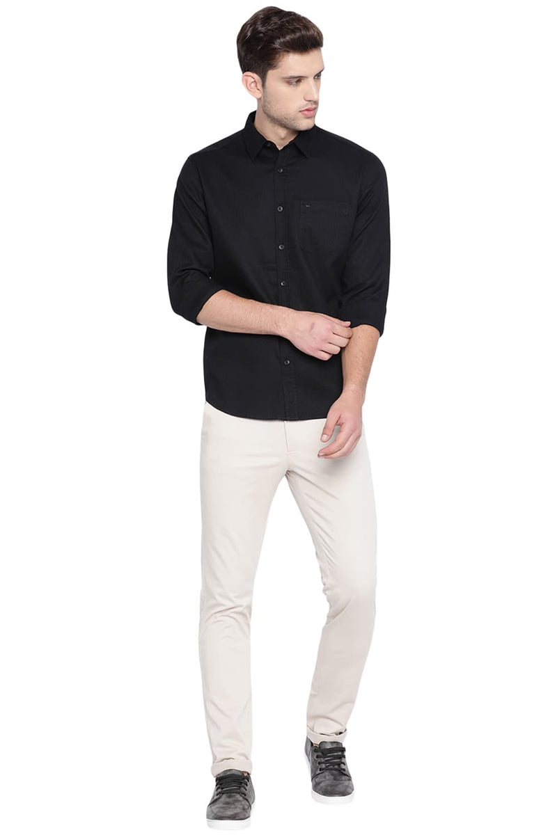 BASICS SLIM FIT STRUCTURE SHIRT