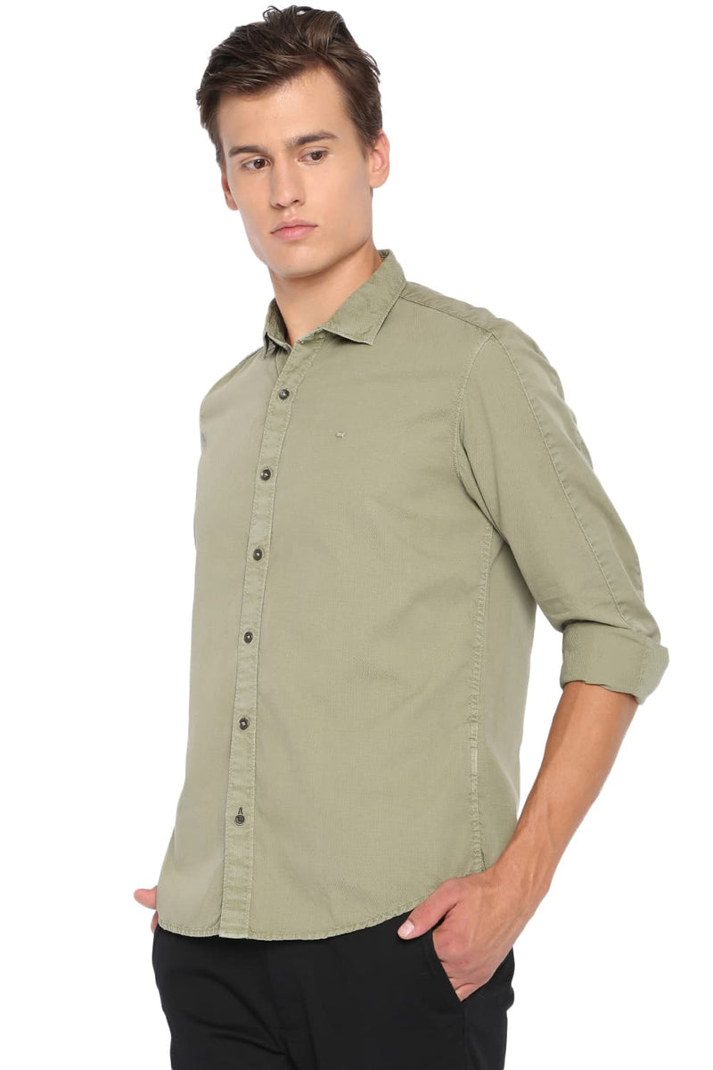 BASICS SLIM FIT DOBBY SHIRT